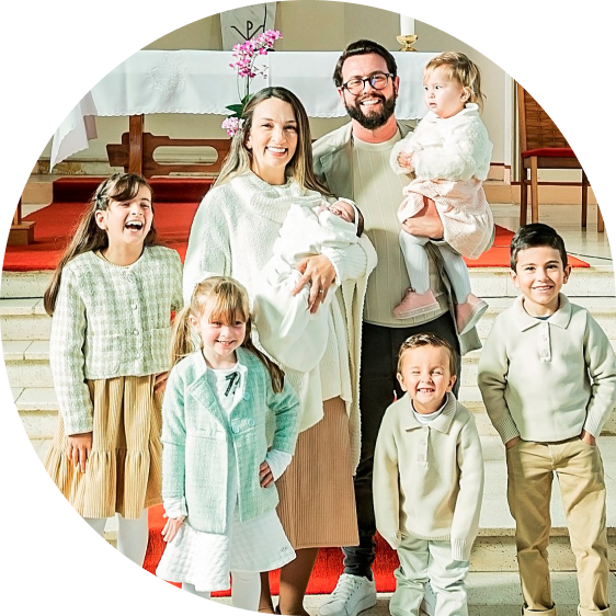 Edmilson Cruz with his family